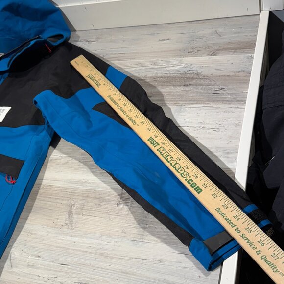 NWT Topo Designs Mountain Parka Men's Sz Medium Blue/Black‎ MSRP $229 Snowboard - Picture 7 of 8